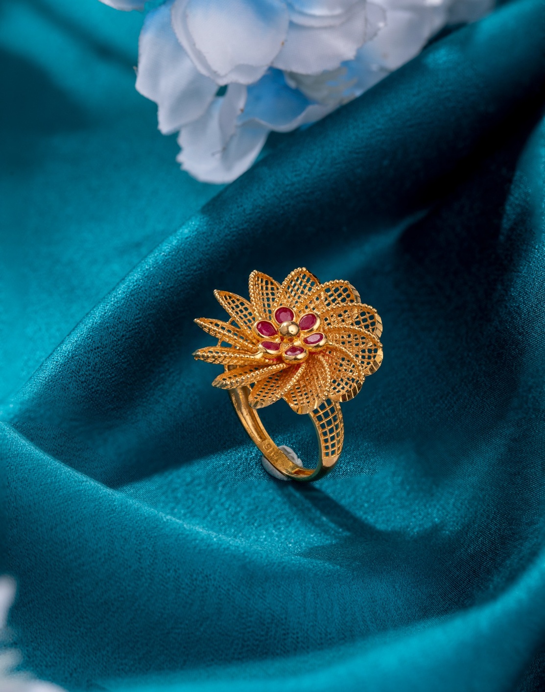 Ring design